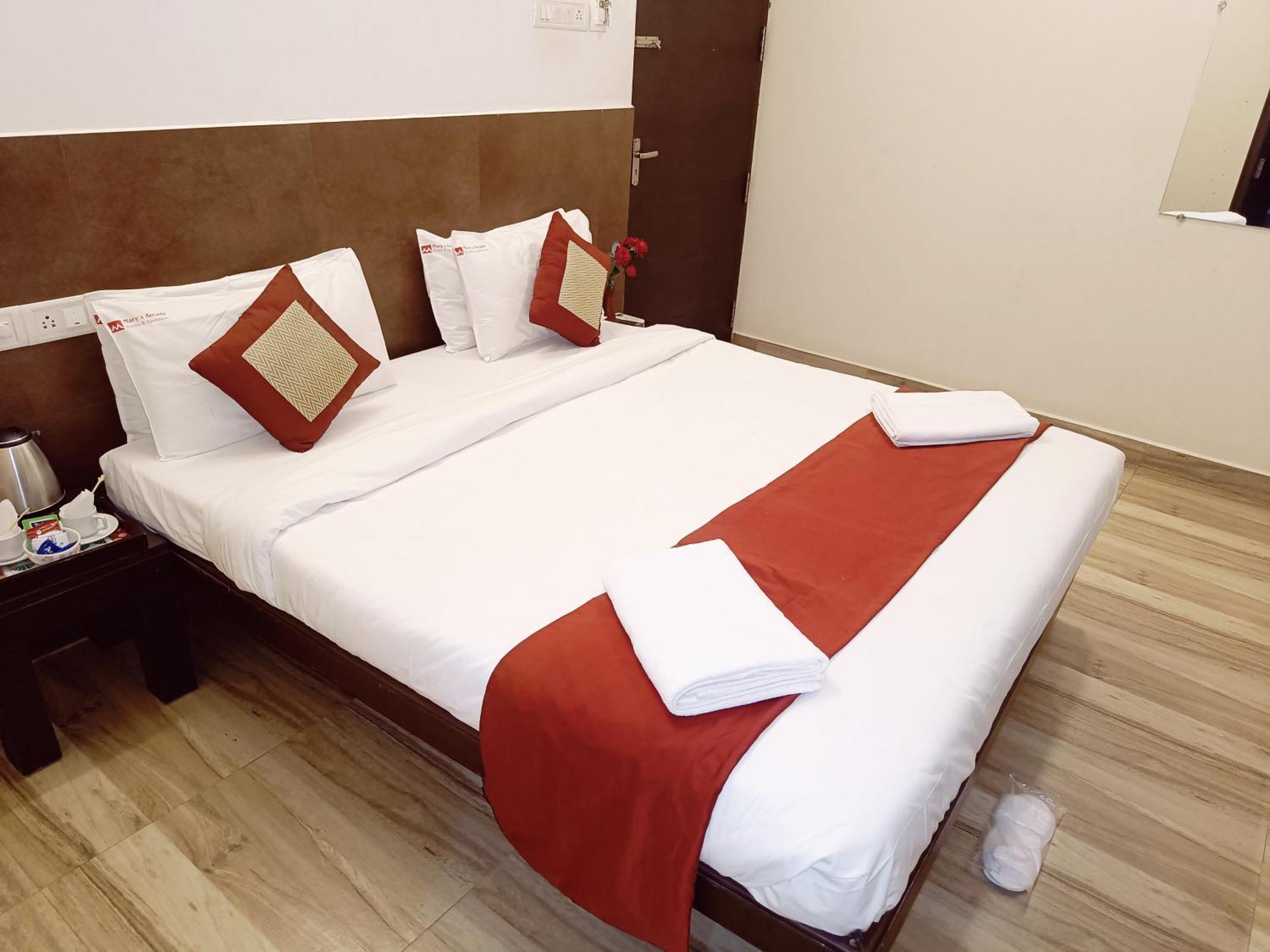 Hotel Marys Arcade 坦贾武尔 外观 照片